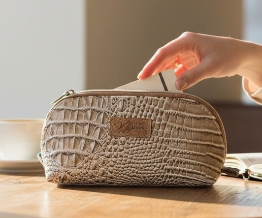 Cosmetic Bag Sand Beige 3D Gator Double Zipper Tab